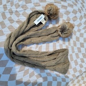 Nwt Knit Scarf with Faux Fur Pom Poms